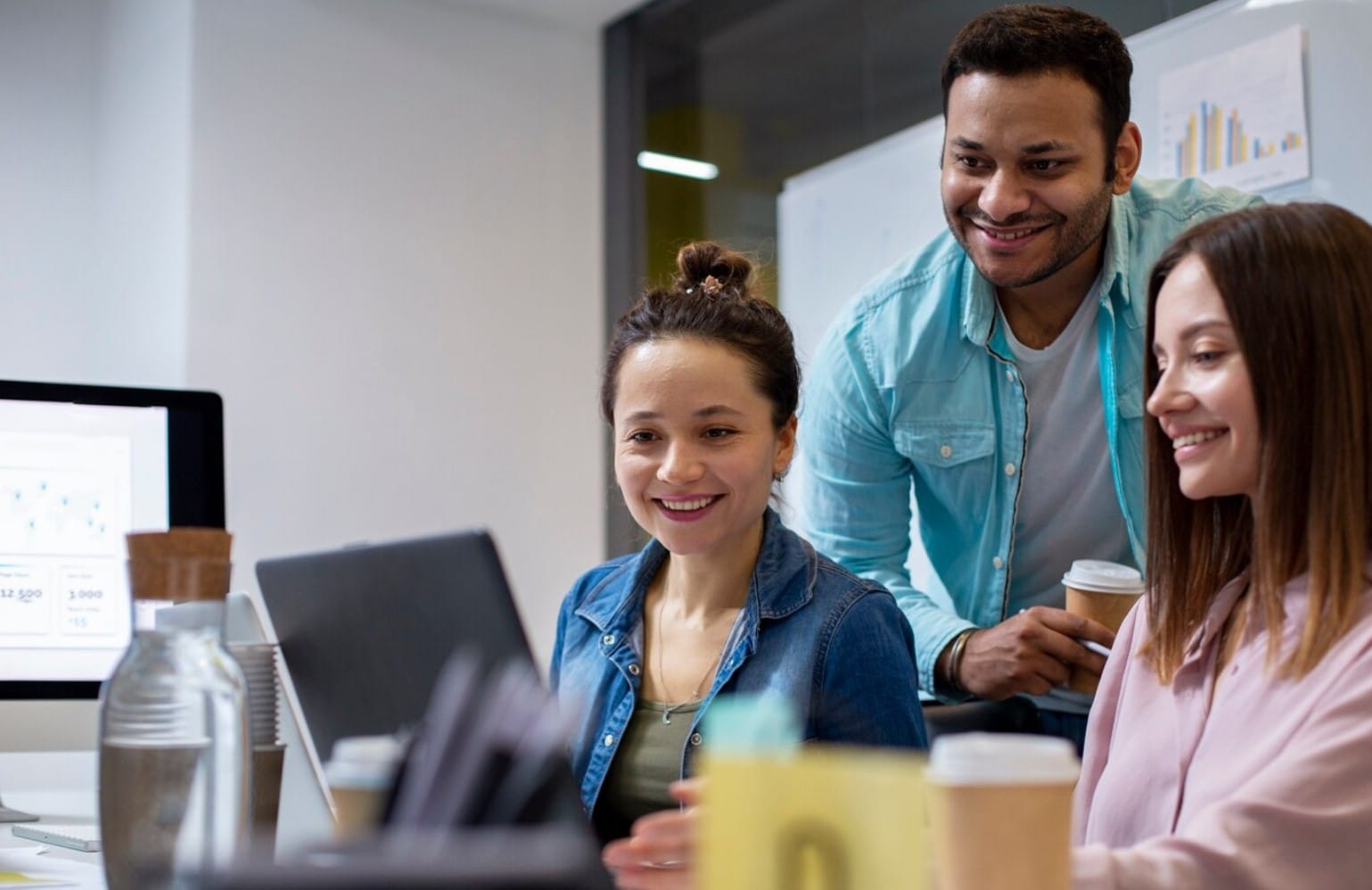 Como fazer seu time de marketing entregar mais resultados Laboratório de informática moderno e equipado