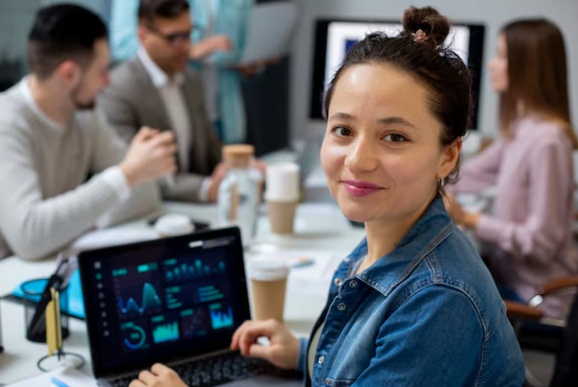 RD Station, Mailchimp ou Hubspot. Qual melhor opção? Laboratório de informática moderno e equipado